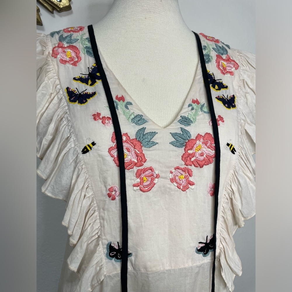 St. Roche Embroidered Floral Ruffle Sleeveless Top - Picture 7 of 15